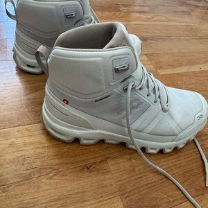 Onclouds Women's High-Top Ankle Hiking Boots - Light Gray